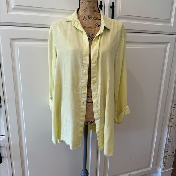 Cloth & Stone tencel button up size Large - Picture 2 of 8